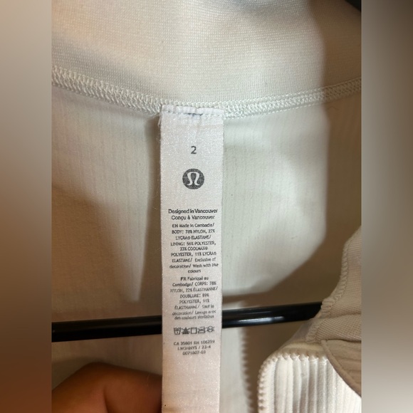 Lululemon Athletica Cream Utility Jacket - Picture 7 of 7